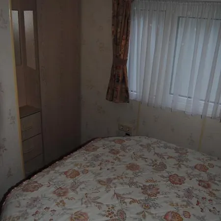 Lepiku Holiday House * Курессааре